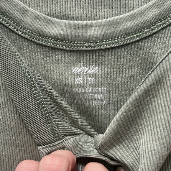 Tank top - Picture 3 of 3